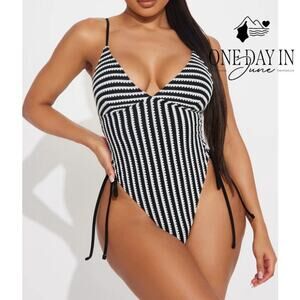 MakeMeChic High Cut Striped Drawstring One Piece Swimsuit Size M